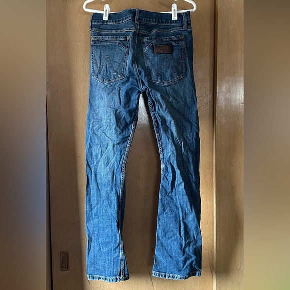 Men’s Sz 29 x 32 Wrangler Retro Slim Boot Medium Worn Wash 5 Pocket Denim Jeans - Picture 4 of 5